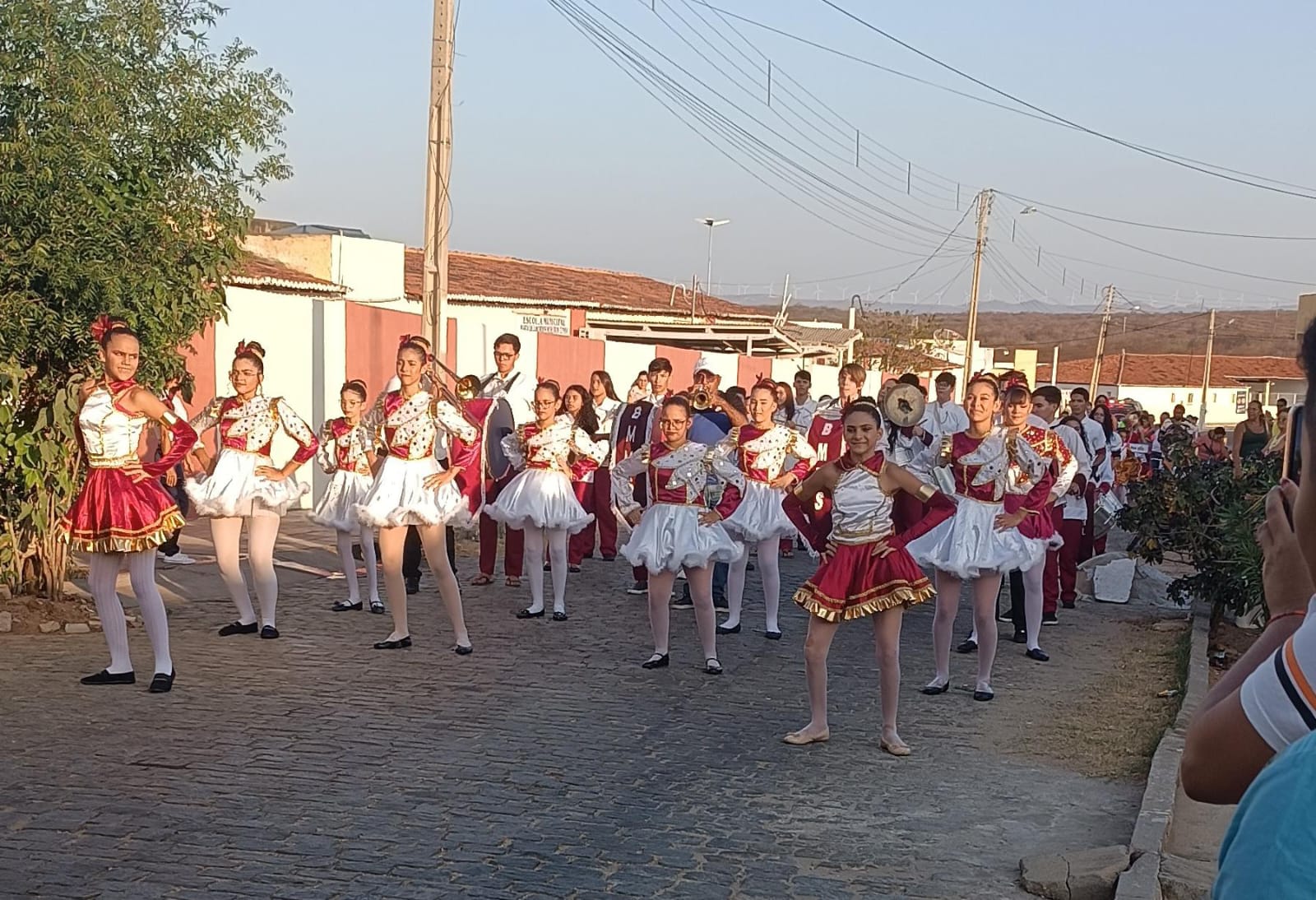 Educação Integral em Tempo Integral na Periferia: Gestão Democrática e Participação como Caminho de Transformação - Imagem 1