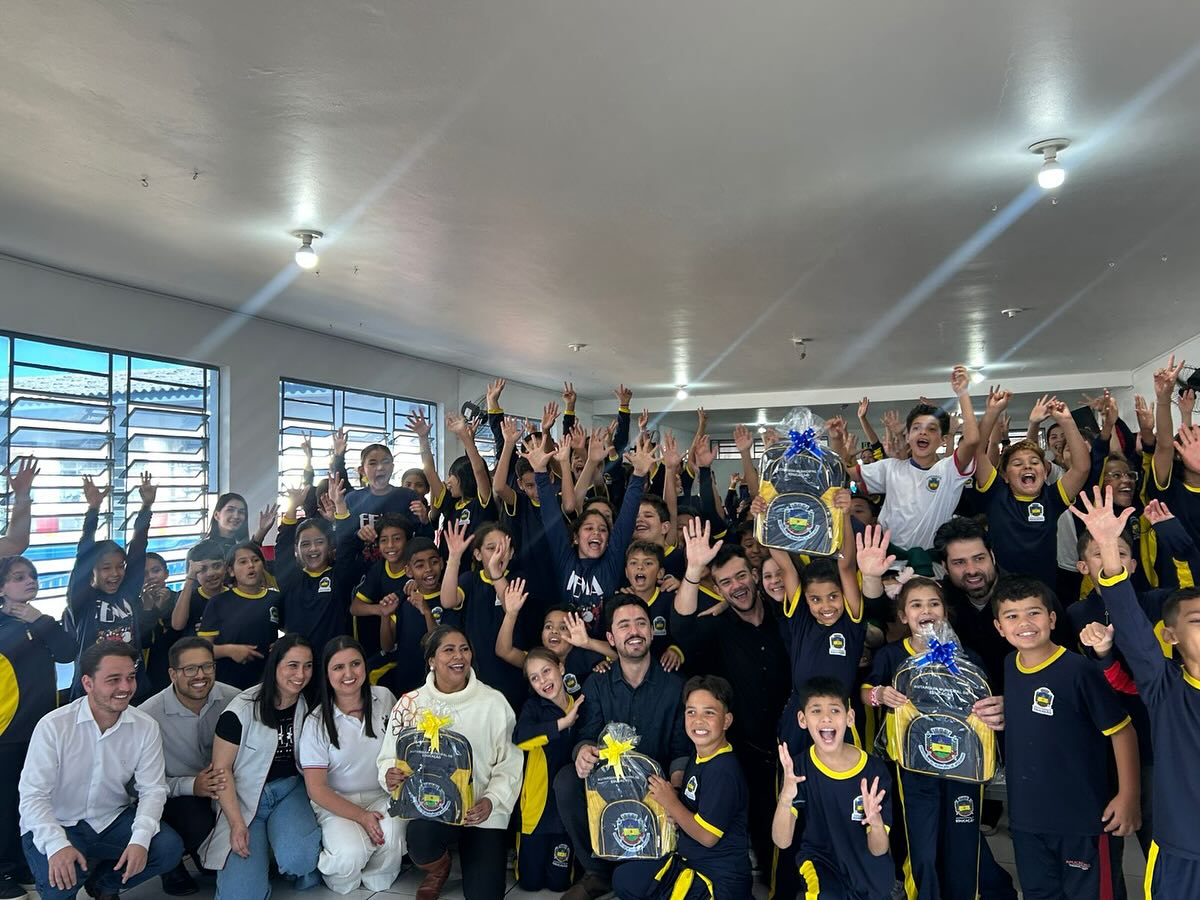 Educar em Tempo e em Sentido Integral: A Experiência de Apucarana (PR)