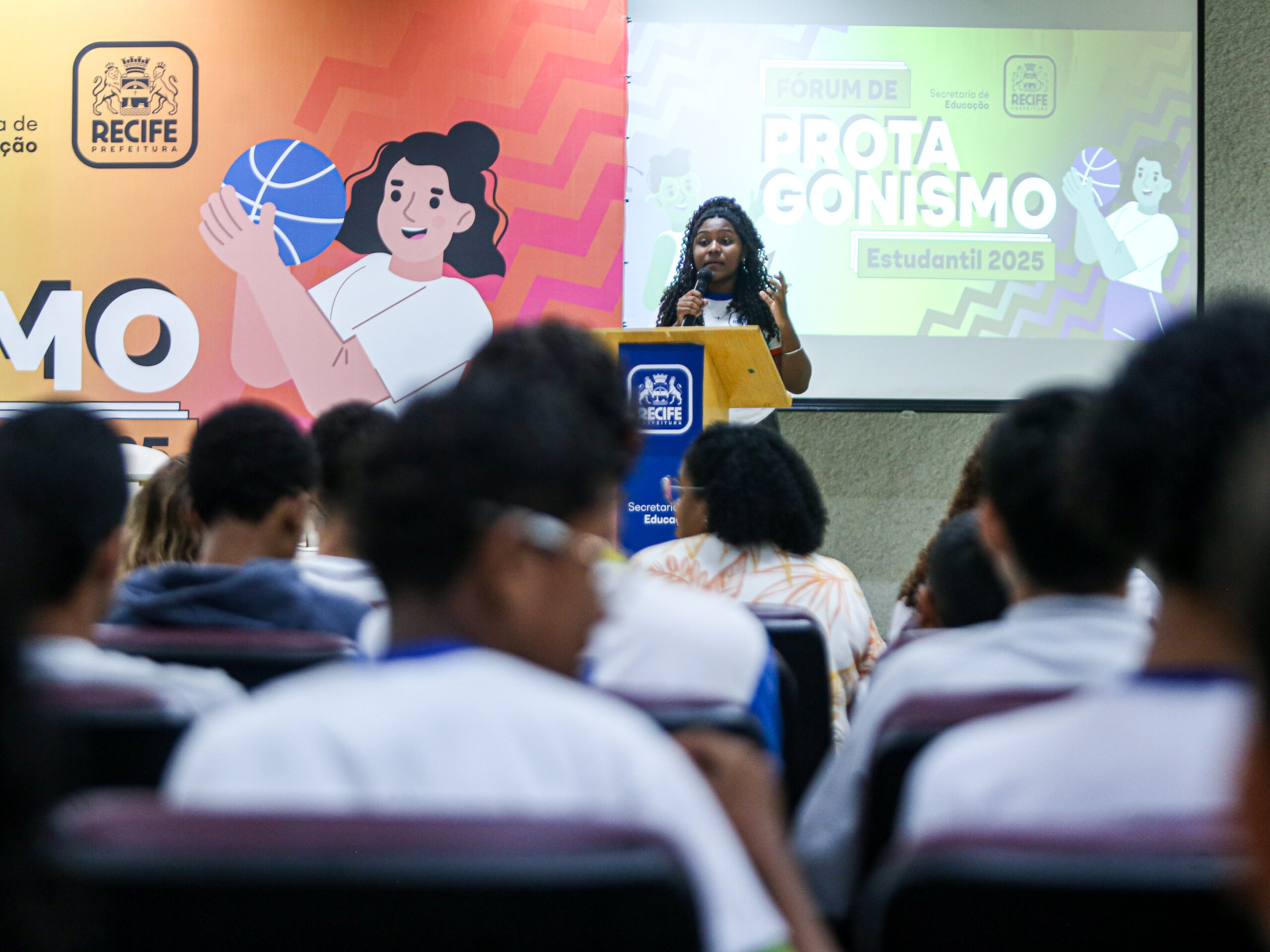 Expansão da Educação Integral nas Escolas de Anos Finais da Rede Municipal de Educação do Recife: Conquistas e Experiências Exitosas