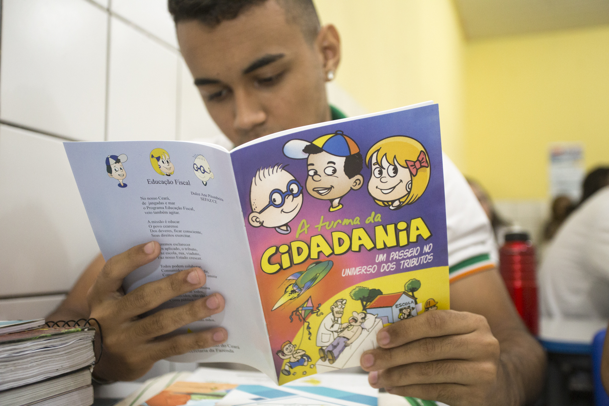 Integrando Saberes: Parcerias Intersetoriais para Oferta de Componentes Curriculares Eletivos nas Escolas de Ensino Médio em Tempo Integral do Ceará