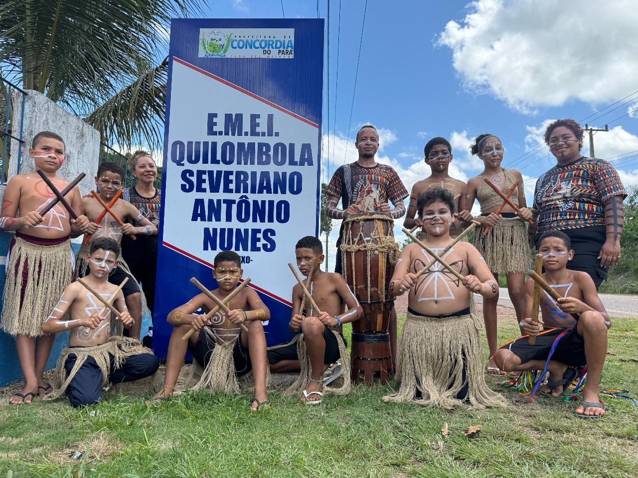 Maculelê na Educação em Tempo Integral: Uma Imersão nessa Manifestação Cultural Afro-brasileira