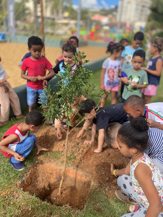Oficinas Pedagógicas na Educação Infantil de Tempo Integral
