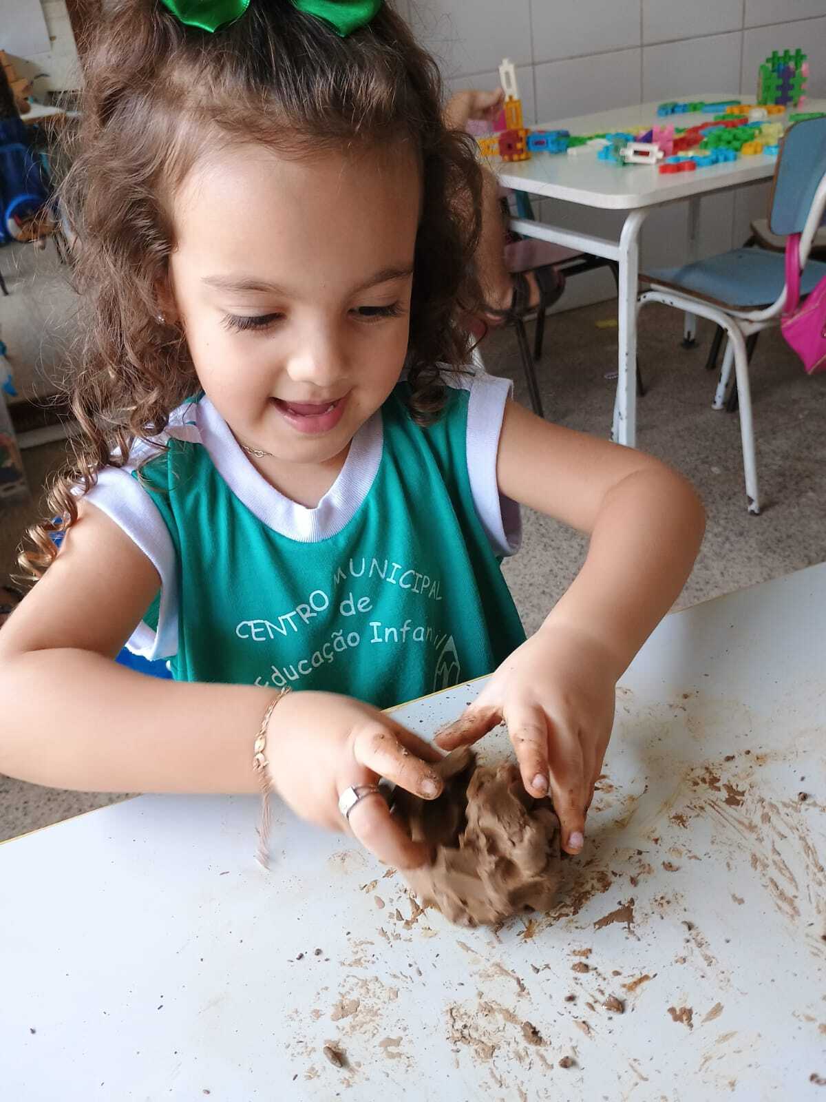 Plantando Sementes, Colhendo Saberes! Horta na Educação Infantil - Imagem 5