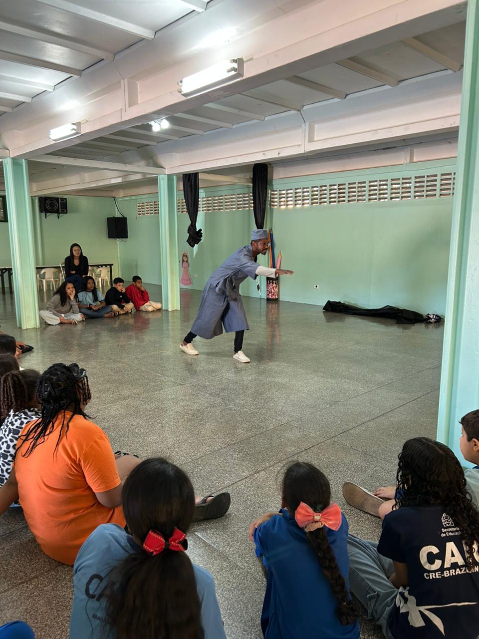 Quando as Palavras Criam o Mundo: Oralitura e Identidade nos Anos Iniciais da Educação em Tempo Integral - Imagem 3