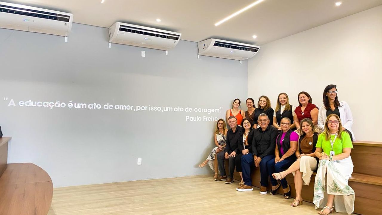 Visita ao Centro de Formação para apresentação do Circuito de Gestão da Aprendizagem (GdA), em Teresina (PI), com diálogo sobre estrutura, acompanhamento e estratégias de implementação. Foto: Carmelita Saraiva da Conceição