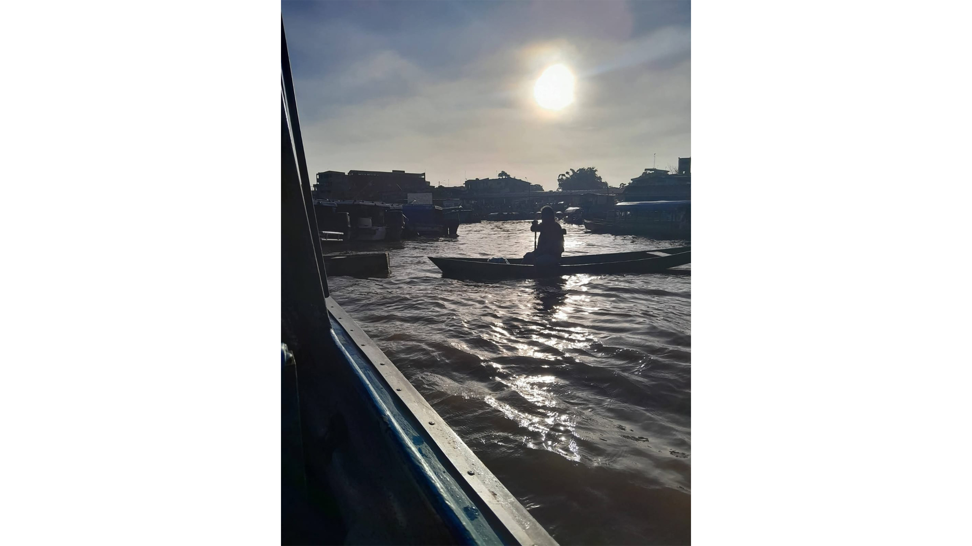 Amanhecer no Rio Solimões, em Tabatinga (AM). Foto: Sandra Ester Griebeler