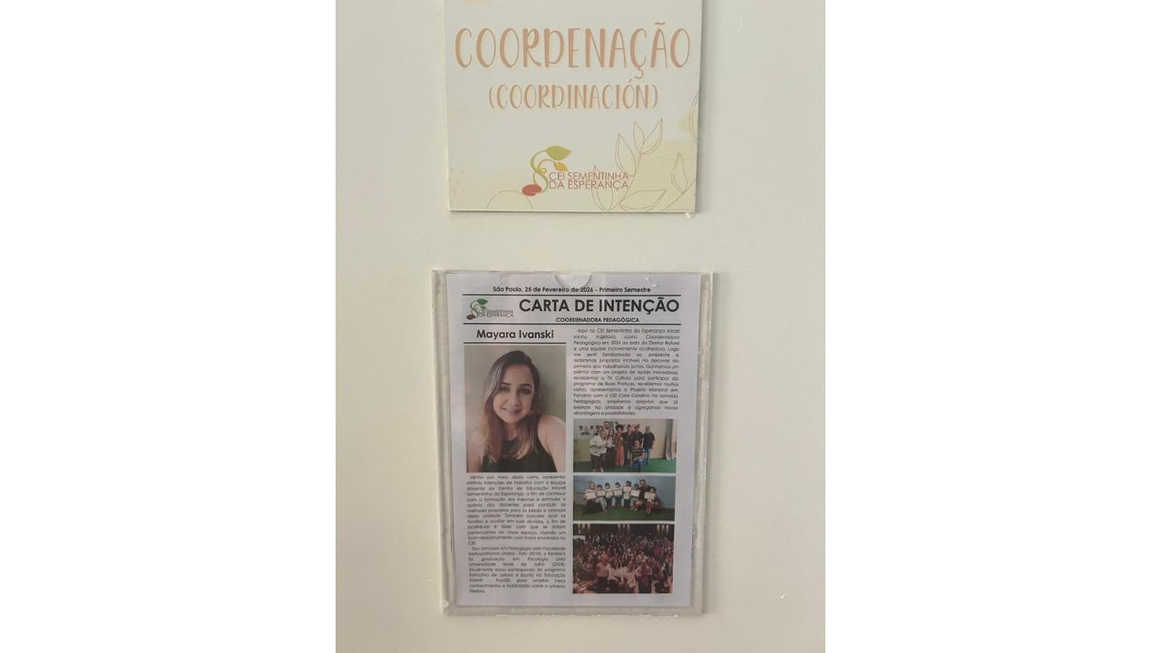 Carta de intenção para a comunidade sobre a proposta de trabalho da coordenação pedagógica, em São Paulo (SP). Foto: Márcia Calçada