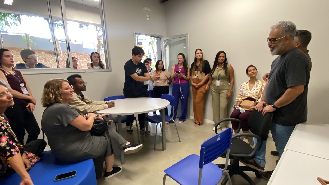 Visitação e participação no Programa Imprensa Jovem pelas(os) alunas(os) da Escola Municipal de Ensino Fundamental (EMEF) Marina Colasanti, ligada ao CEU Papa Francisco em Sapopemba, São Paulo (SP). Foto: Ligiane Escala