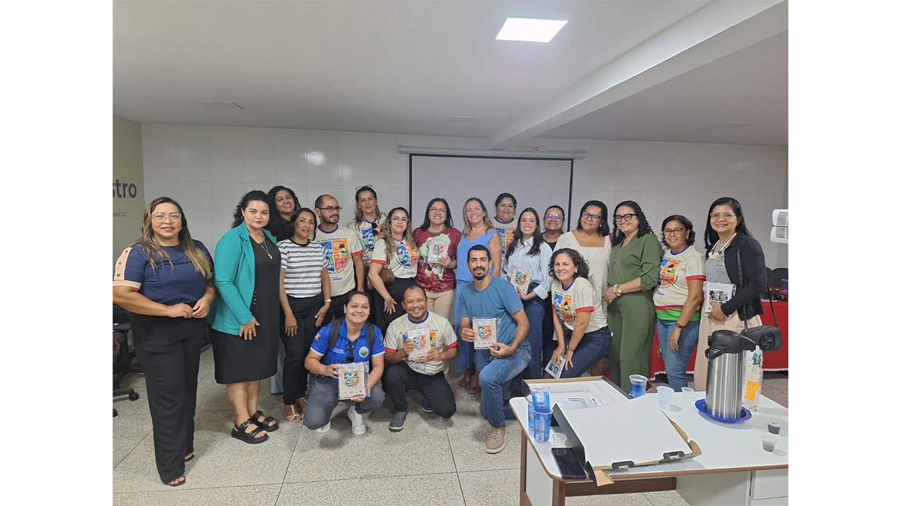 Participação na roda de conversa na Biblioteca de Humaitá (AM). Foto: Equipe da Rede Anfitriã - Humaitá (AM)