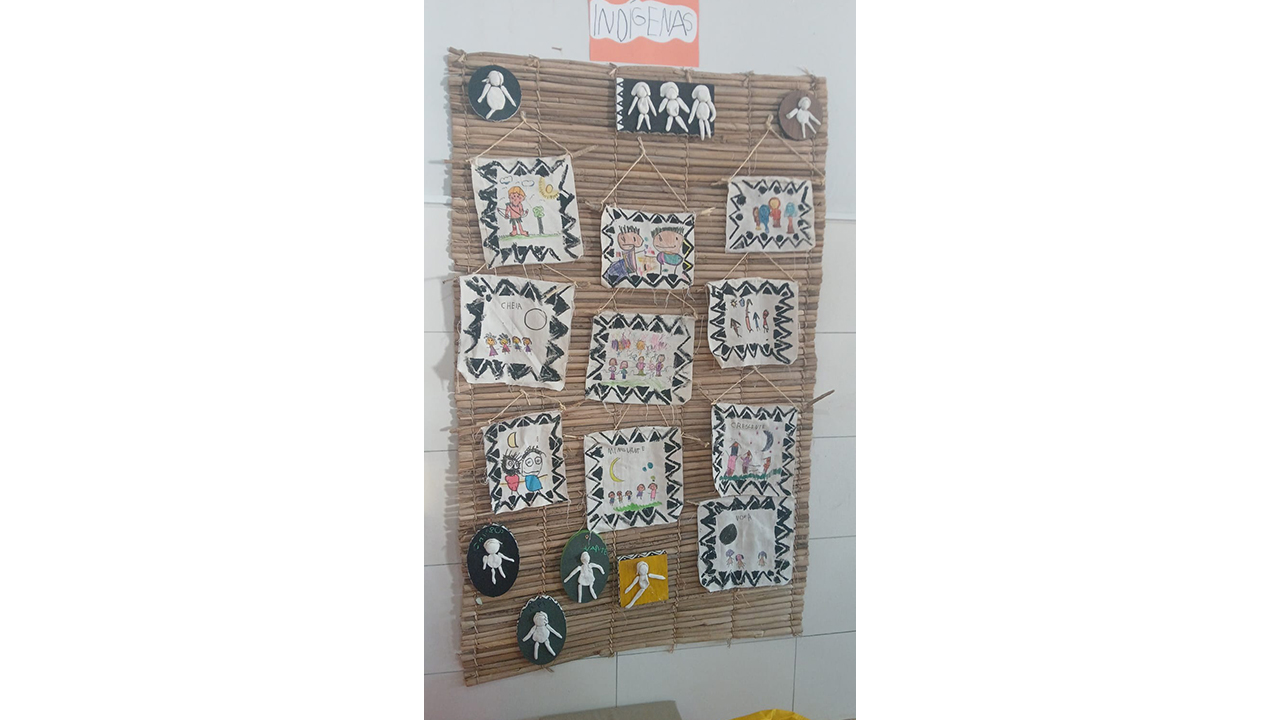 Trabalho das(os) estudantes no âmbito da Educação para as Relações Étnico-Raciais (ERER) no Centro Municipal de Educação Infantil (Cmei) Consuelo Nasser, em Goiânia (GO). Foto: Vanderlei José dos Santos